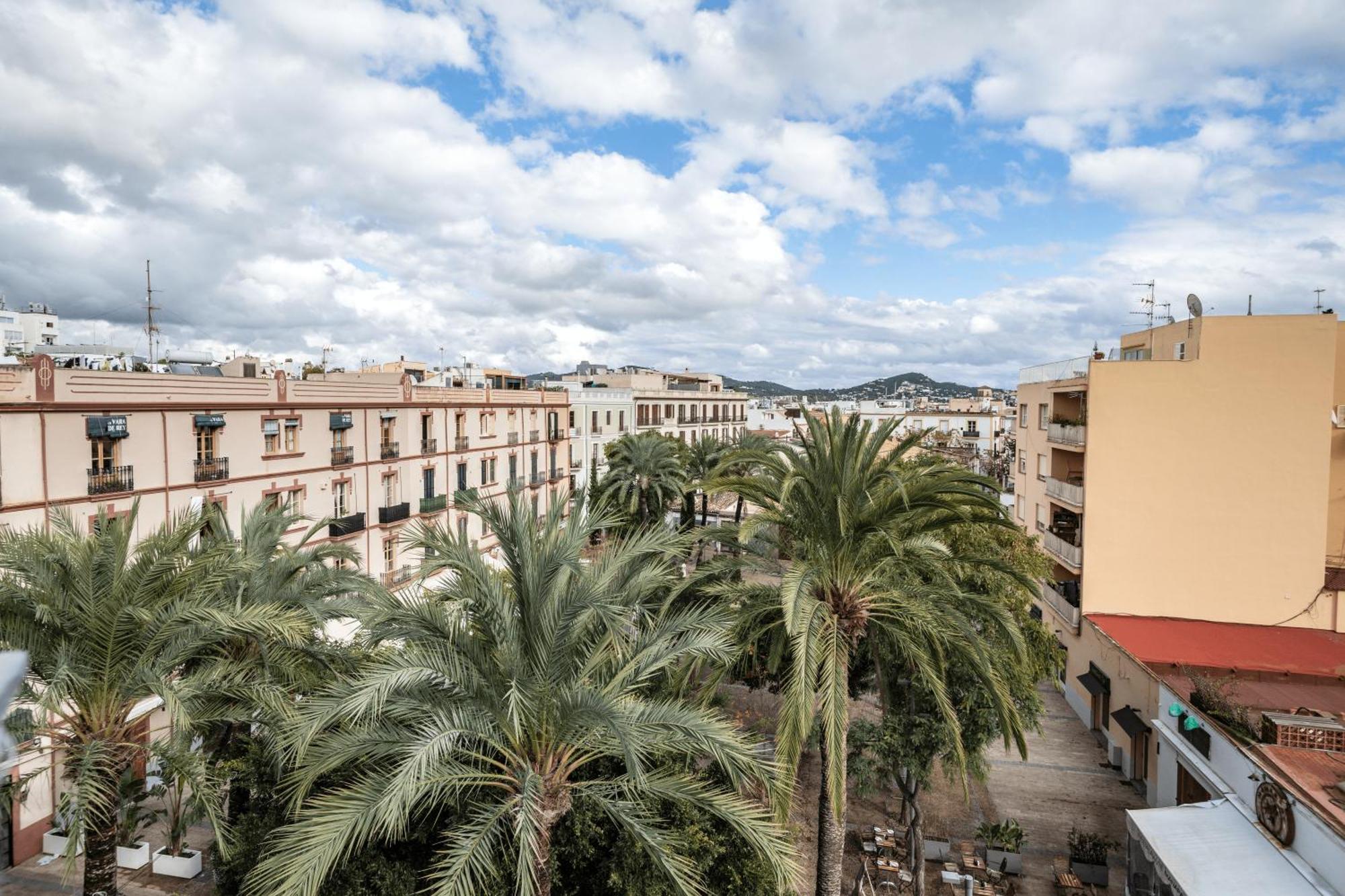 Hostal Parque Ibiza Exteriör bild