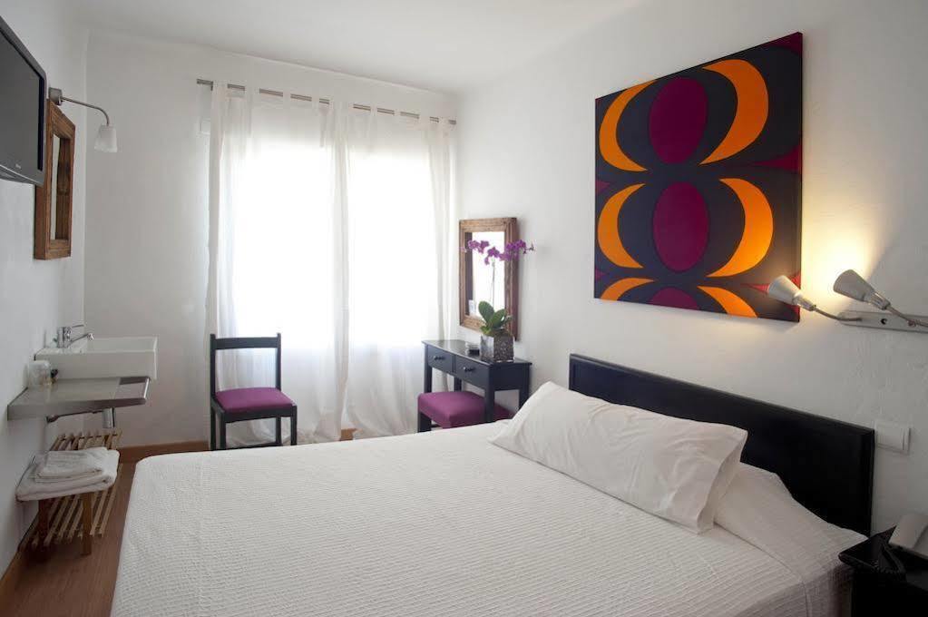 Hostal Parque Ibiza Exteriör bild