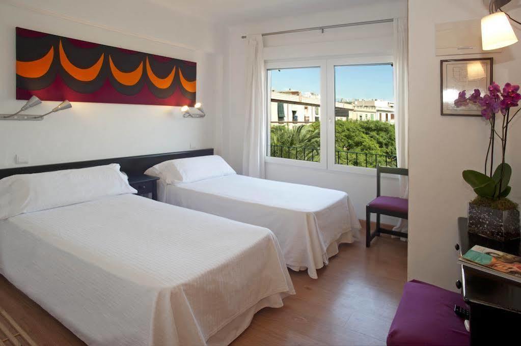 Hostal Parque Ibiza Exteriör bild